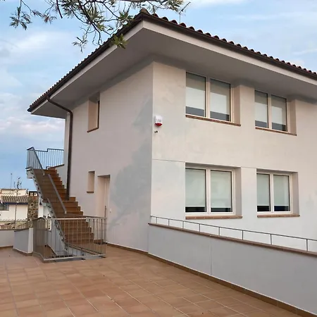 - 1r Piso Apartment *