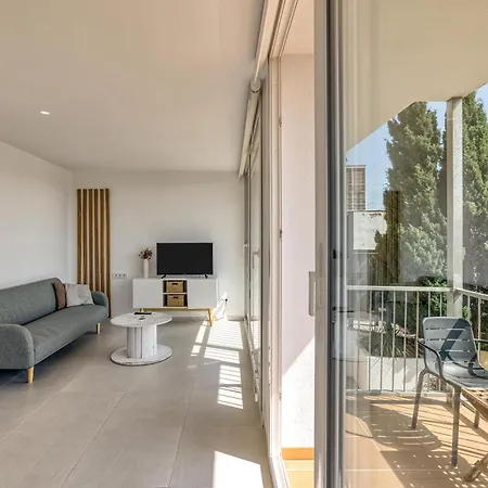 - 1r Piso Apartment