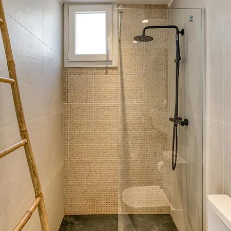 Apartment - 1r Piso