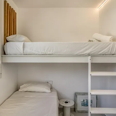 Appartement En - 1er Pis *